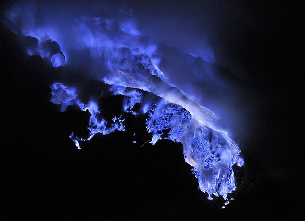 blue-lava2
